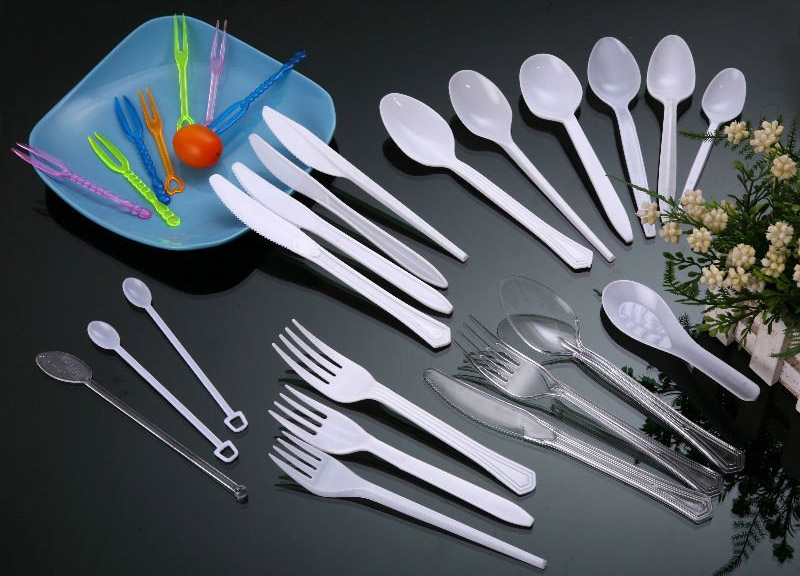 Thin wall mould for disposable fork